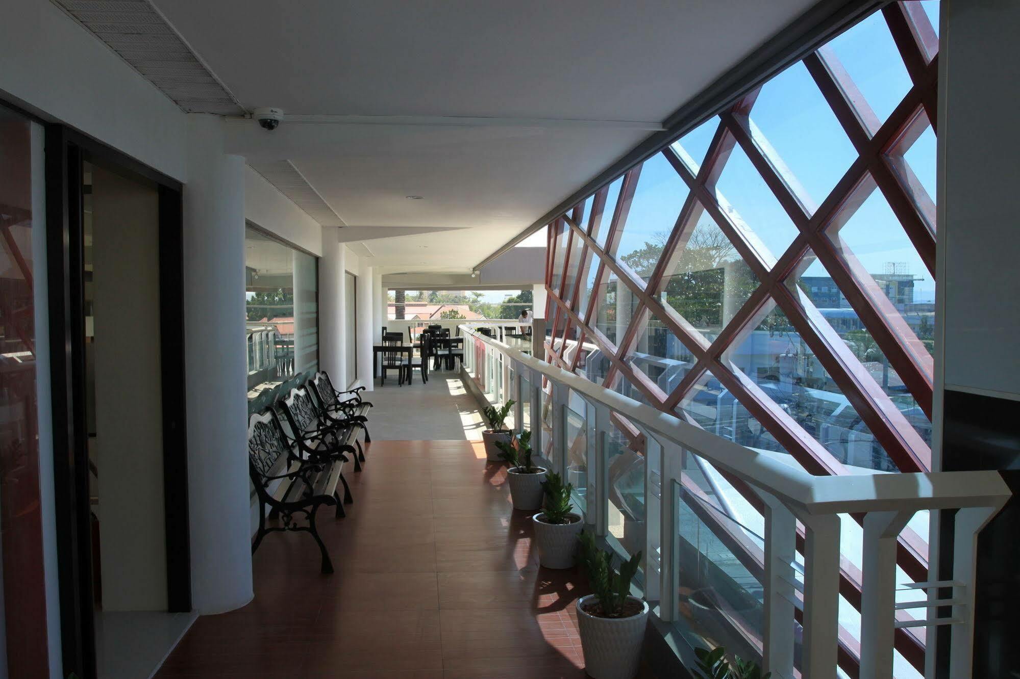 فنادق سومو آسيا Davao City المظهر الخارجي الصورة